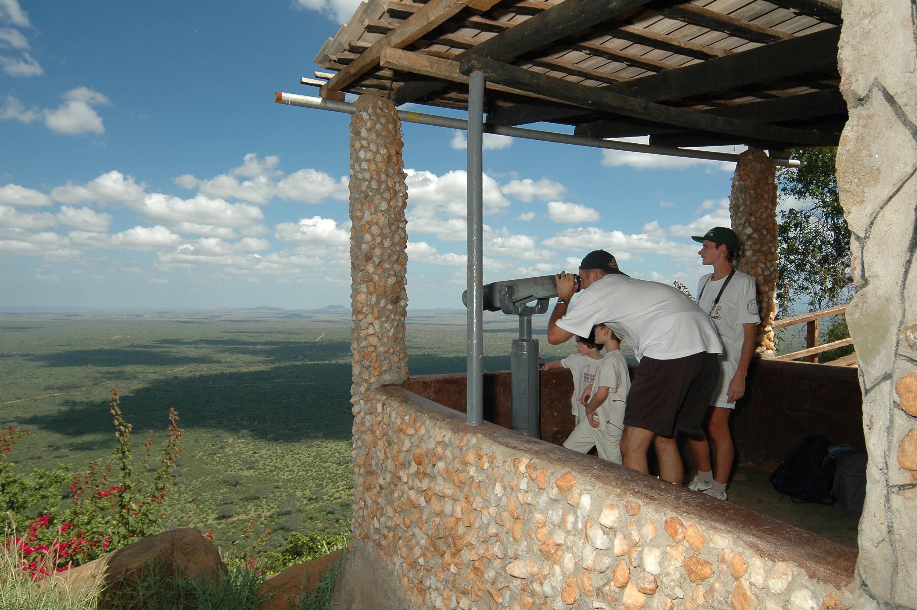Tsavo Ngulia Safari Lodge מראה חיצוני תמונה